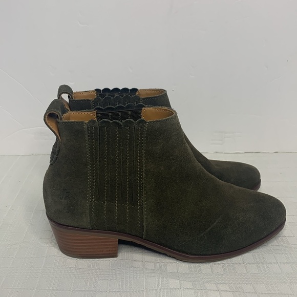 Jack Rogers Pippa Bootie in Pine Green - Picture 2 of 8